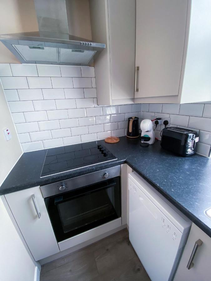 Stylish 1 Bedroom Flat In Wood Green London Kültér fotó
