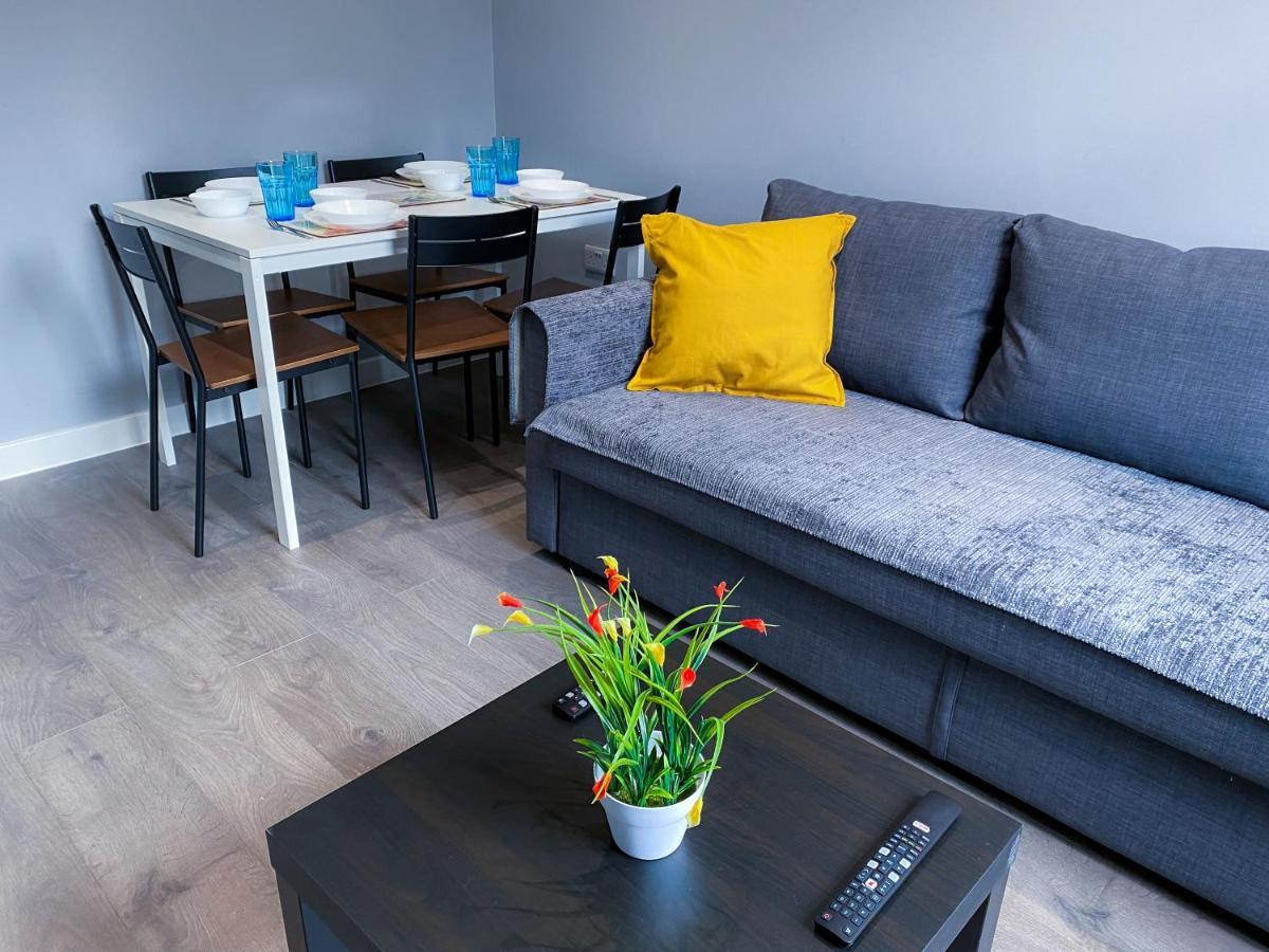 Stylish 1 Bedroom Flat In Wood Green London Kültér fotó