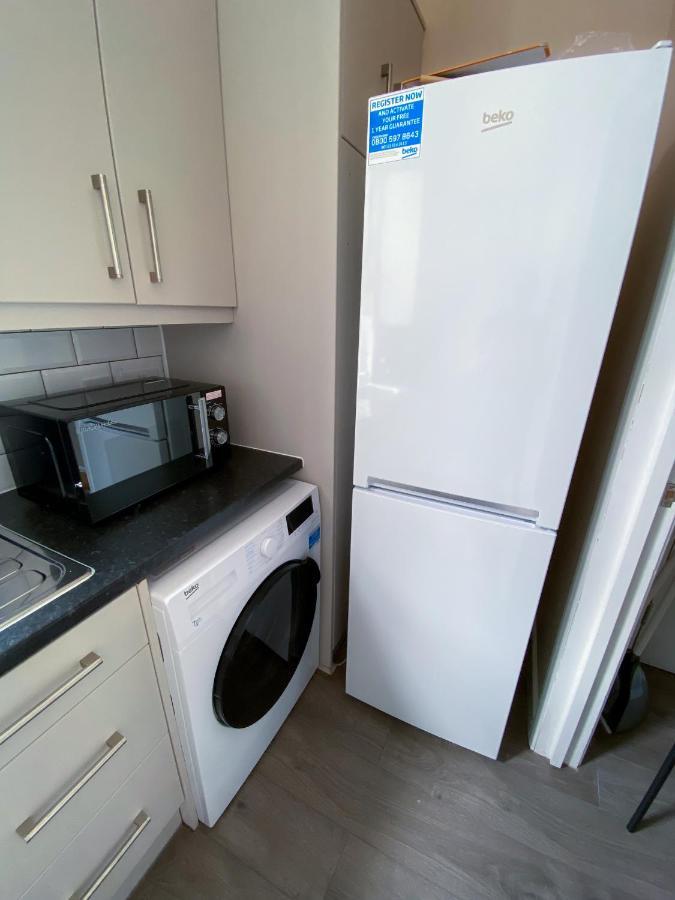 Stylish 1 Bedroom Flat In Wood Green London Kültér fotó